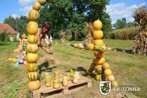 V Mekotnjaku so pripravili 13. Bučarijo 4